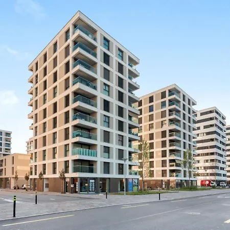 Loctowers A3-4-2 By Interhome 로카르노