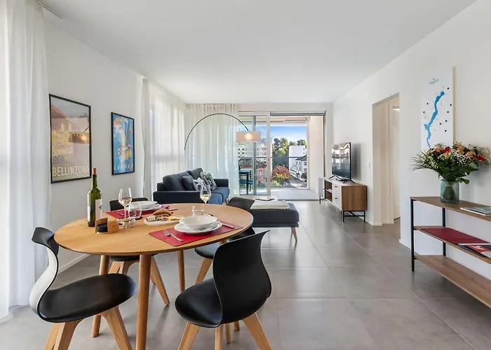 Loctowers A3-4-2 By Interhome شقة لوكارنو